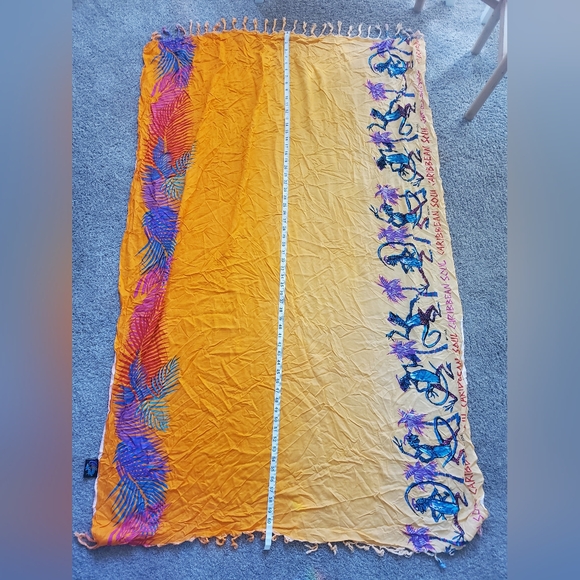 Like new & authentic! vintage carribean fringed scarf shaw - Picture 6 of 9
